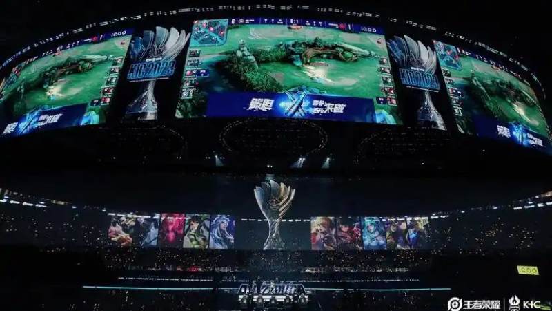 T1战队Faker:从操作细节到团队角色,拆解传奇中单的长期价值